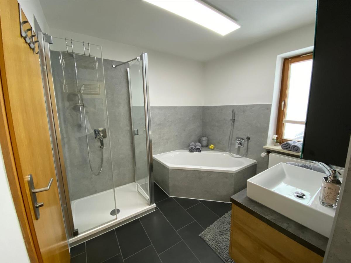 Schöfweg Mitten Im Bayerischen Wald-95M² Wohnung + *Netflix* Direkt Am Skilift! מראה חיצוני תמונה